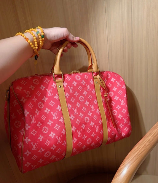 Lindsey Tote Bag